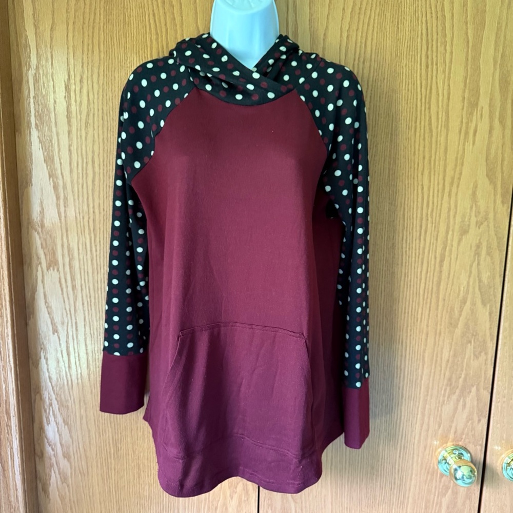 LuLaRoe Polka Dot Burgundy Women's Amber Hoodie